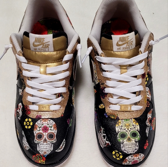 Custom nike AF1 - Picture 1 of 4